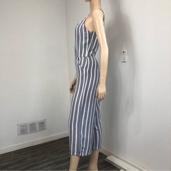 BELLE VERÉ sleeveless V-neck jumpsuit relax fit/stripe print minimalist - Picture 8 of 16